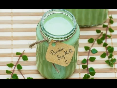 Cách làm Sữa đậu xanh lá dừa ngon.