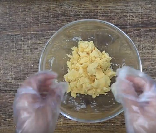 Cách làm Tart cheese trứng muối ngon.