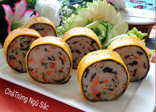 Hướng dẫn cách làm Chả trứng ngũ sắc ngon.