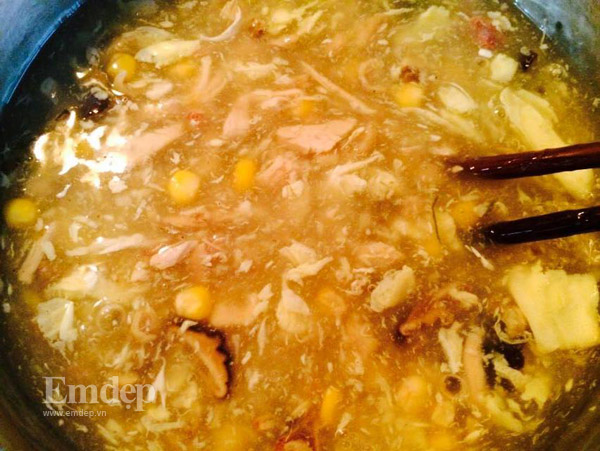 Hướng dẫn cách làm Thịt gà luộc nấu súp ngon.