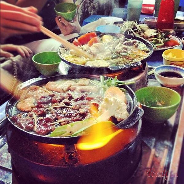 Hướng dẫn cách làm Top 10 con phố nổi tiếng món ăn ngon ở Hà Nội ngon.