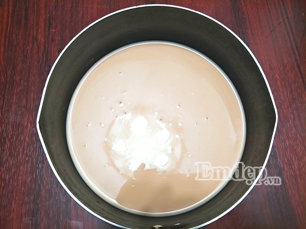 Hướng dẫn làm Trà sữa pudding trà xanh ngon.